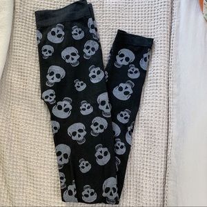 skull leggings 💀
